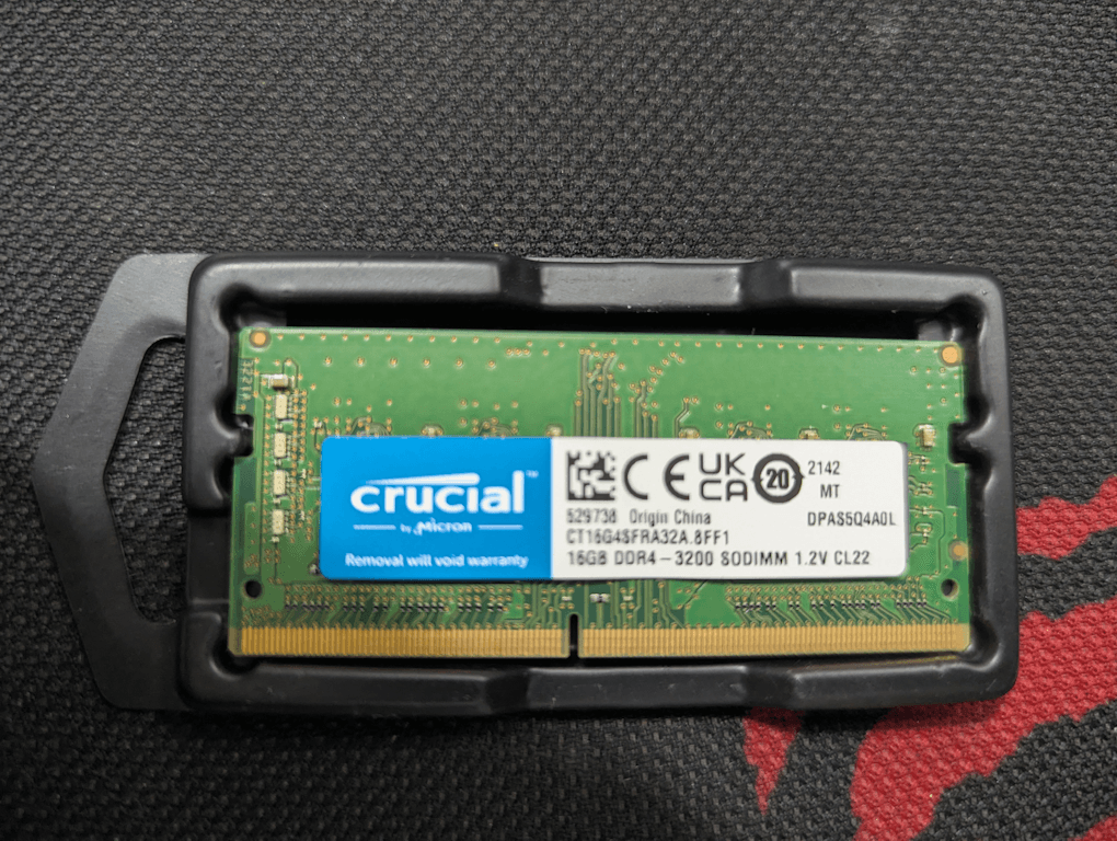 Memoria para notebook DDR4 16GB 3200MHz Crucial CT16G4SFRA32A - Imagen 2